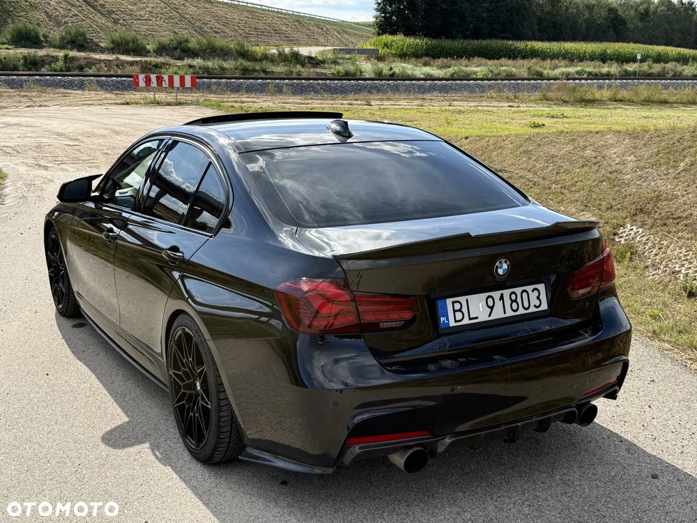 BMW Seria 3 340i xDrive M Sport - 5