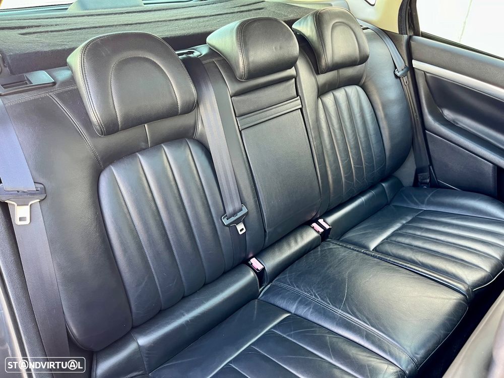 Peugeot 407 SW 2.2 HDi SE Navteq - 36