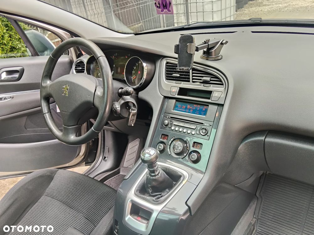 Peugeot 5008 HDI FAP 115 Business-Line - 30