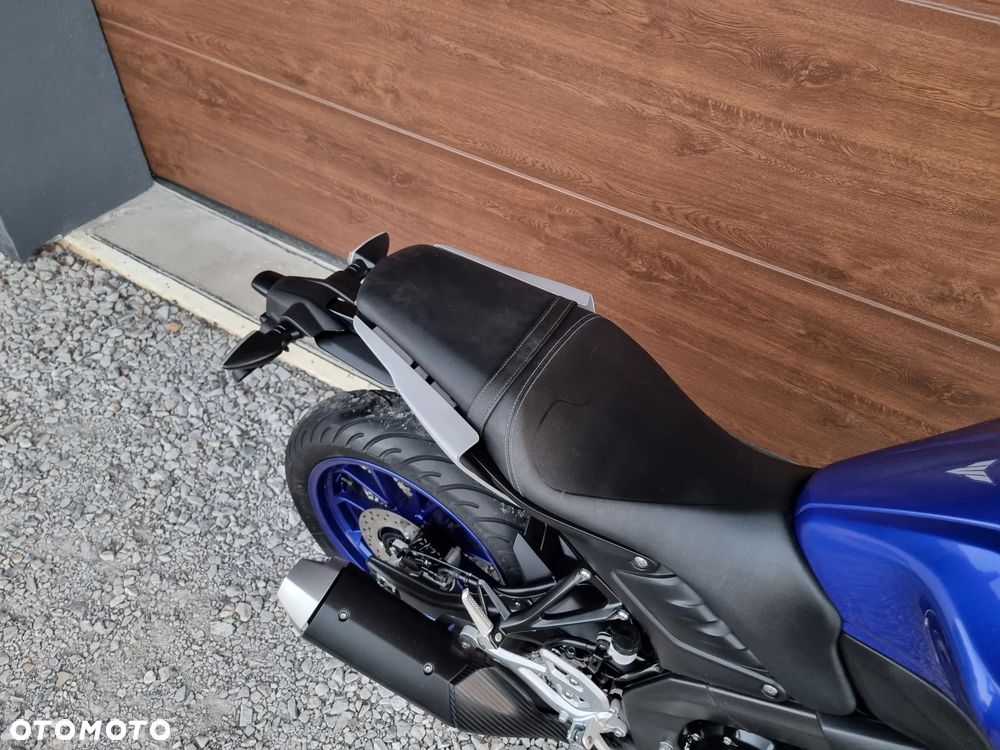 Yamaha MT - 22