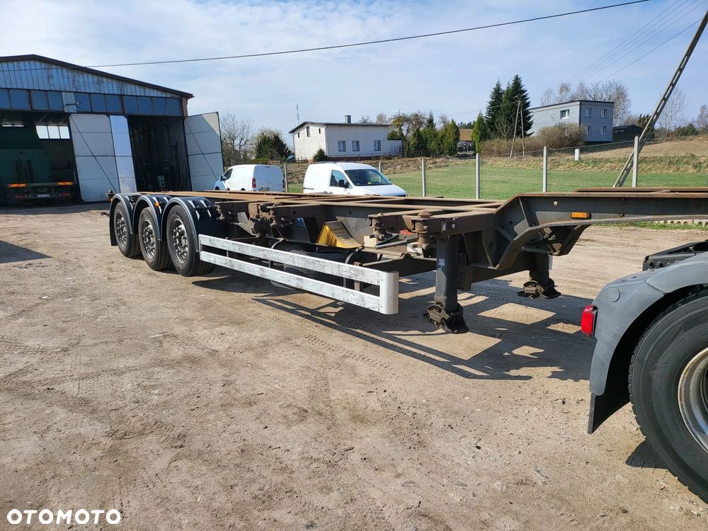 Kögel SW24 - 9