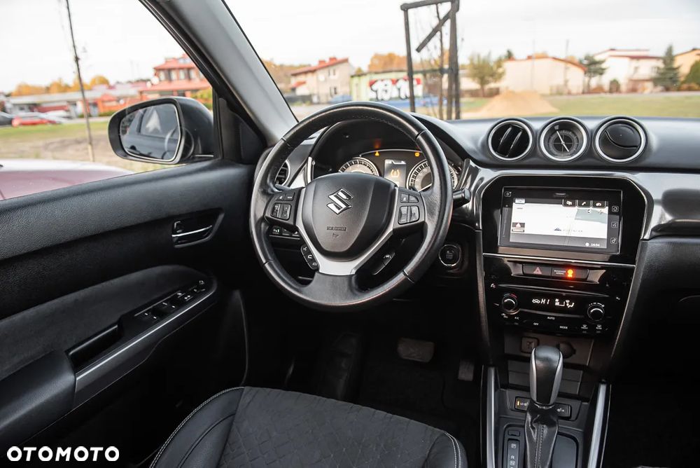 Suzuki Vitara 1.4 Boosterjet Premium 2WD - 26