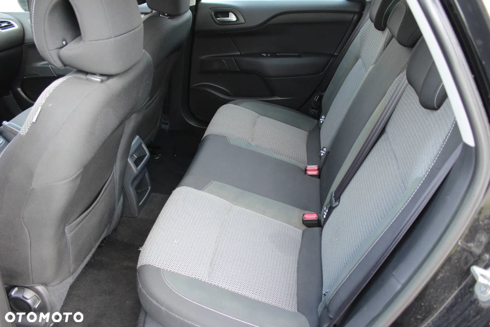 Citroën C4 BlueHDi 120 Stop&Start Selection - 22