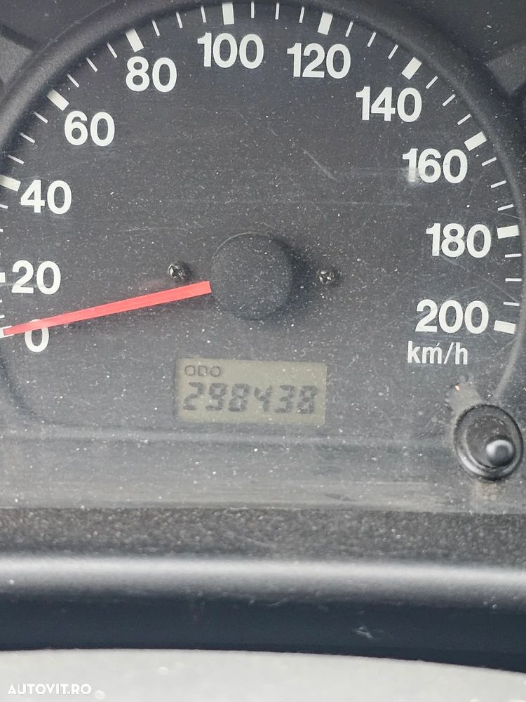 Suzuki Grand Vitara XL-7 2.0 TD Automatik Comfort + - 10