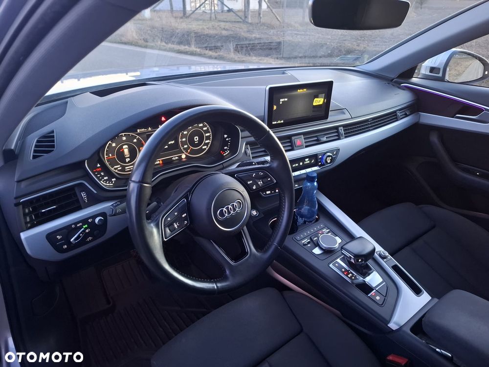 Audi A4 Avant 2.0 TDI S tronic - 12