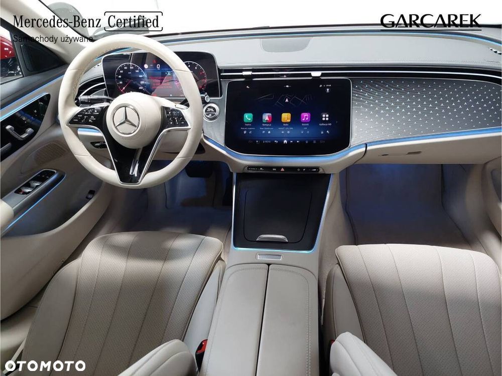 Mercedes-Benz Klasa E 200 mHEV 4-Matic Avantgarde 9G-Tronic - 18