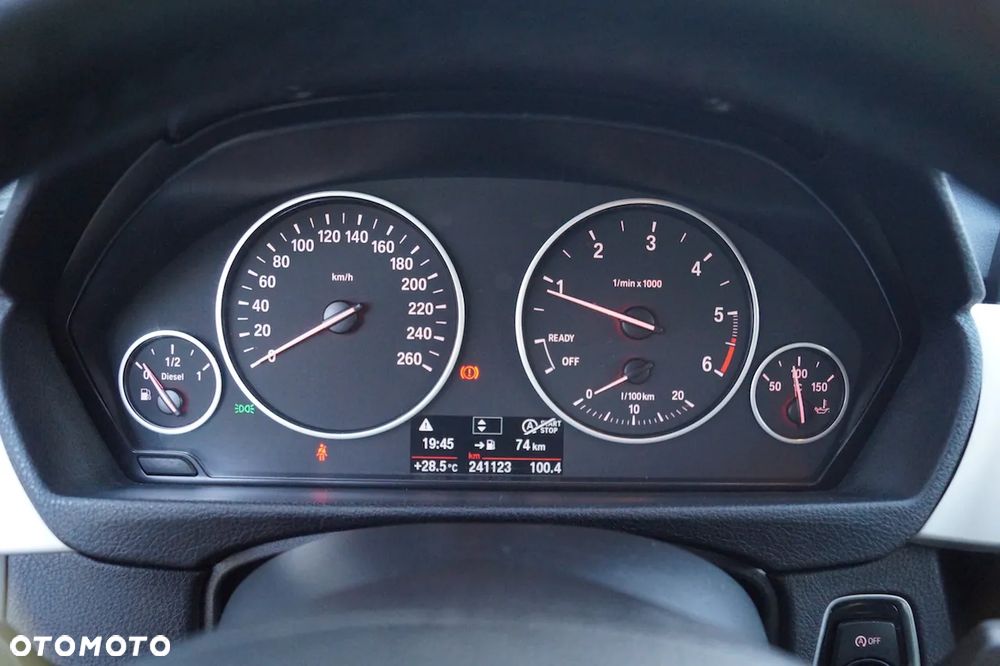 BMW Seria 3 - 35