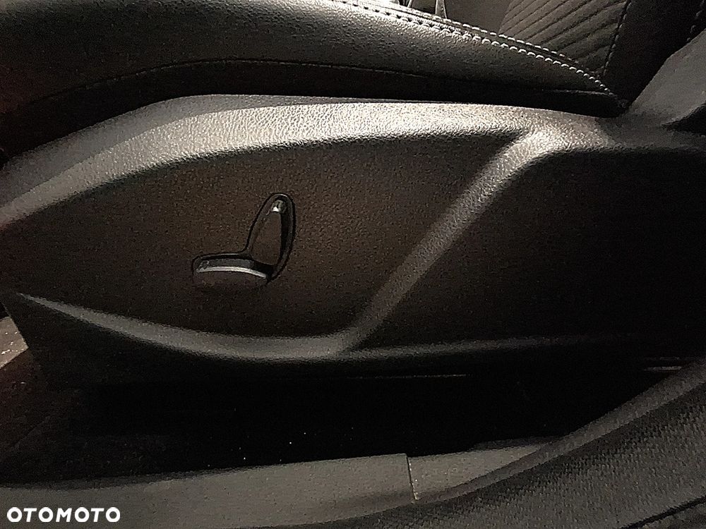 Ford Focus 1.5 EcoBoost Titanium - 18