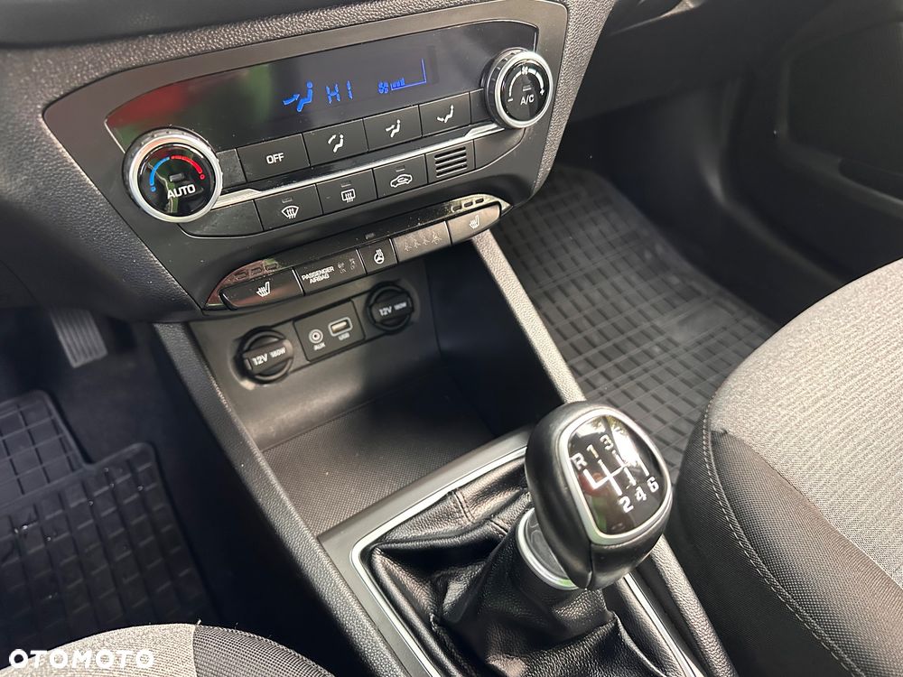 Hyundai i20 1.4 Style - 9