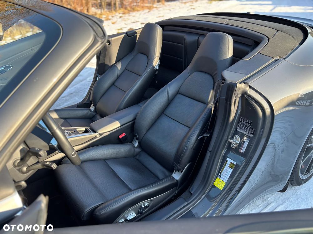 Porsche 911 Carrera S PDK - 27