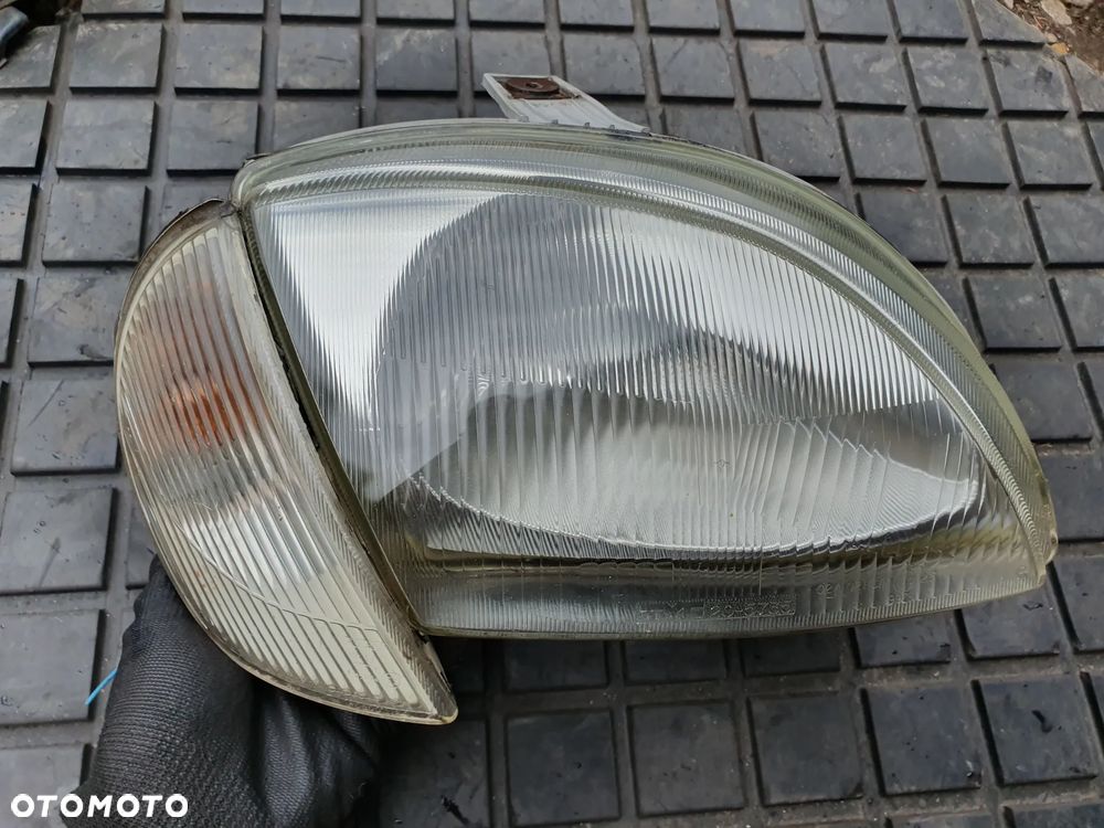 LAMPA PRAWA PRZÓD EUROPA FIAT SEICENTO - 2