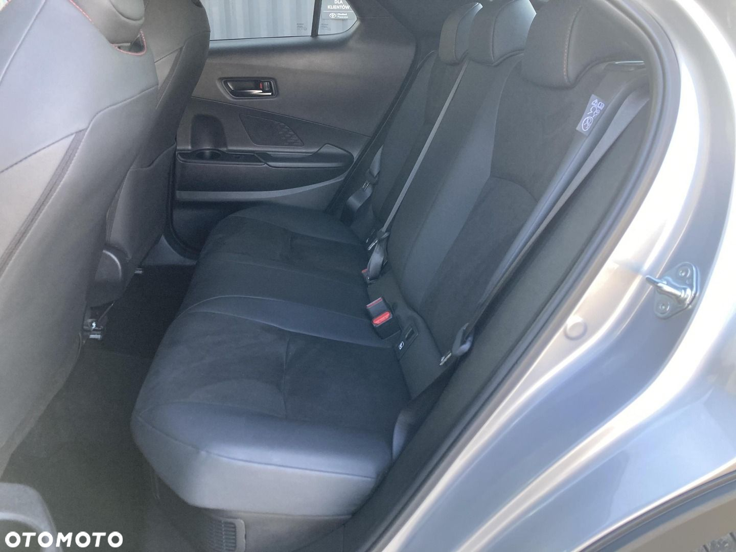 Toyota C-HR - 19