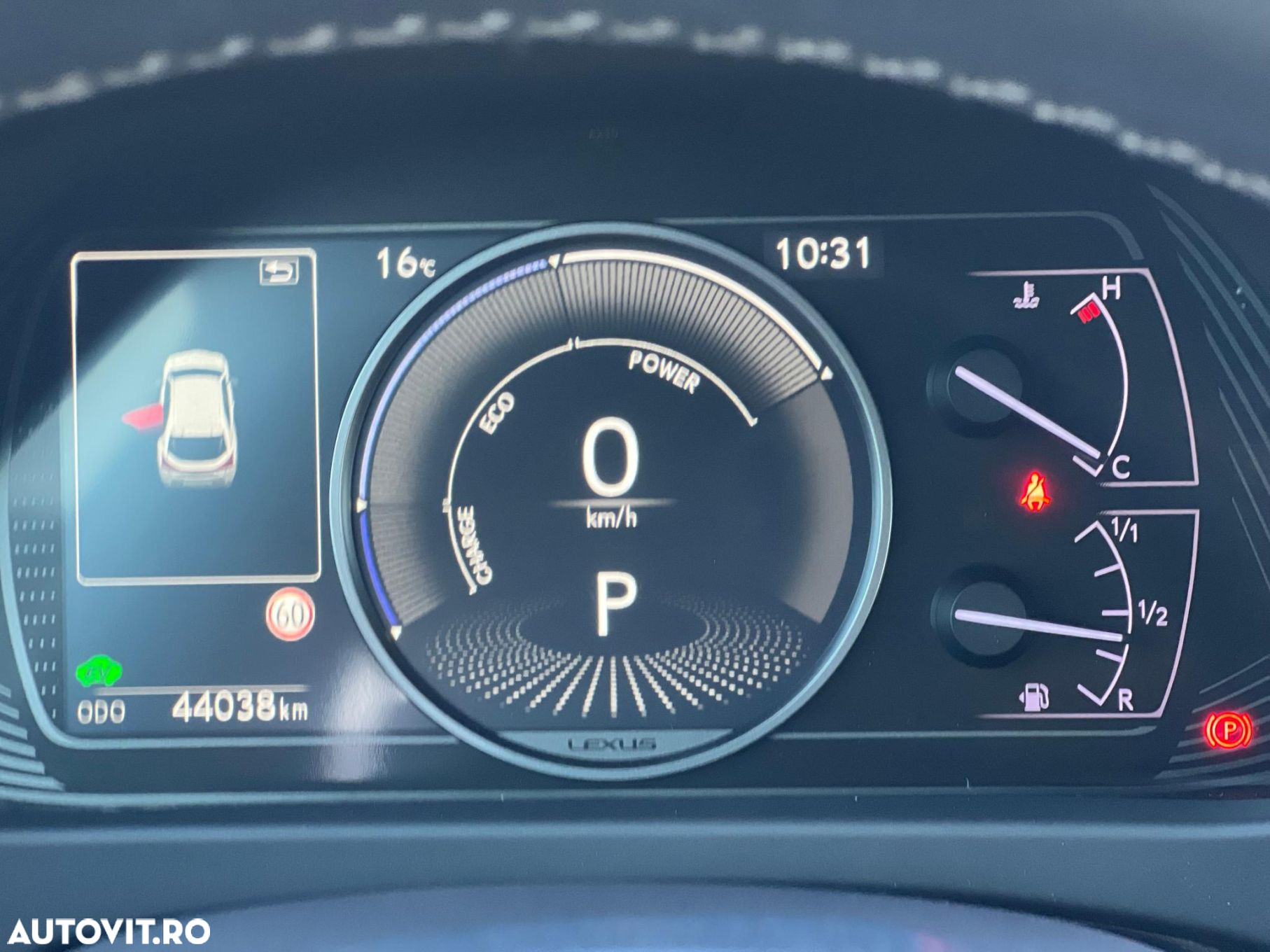 Lexus UX - 20