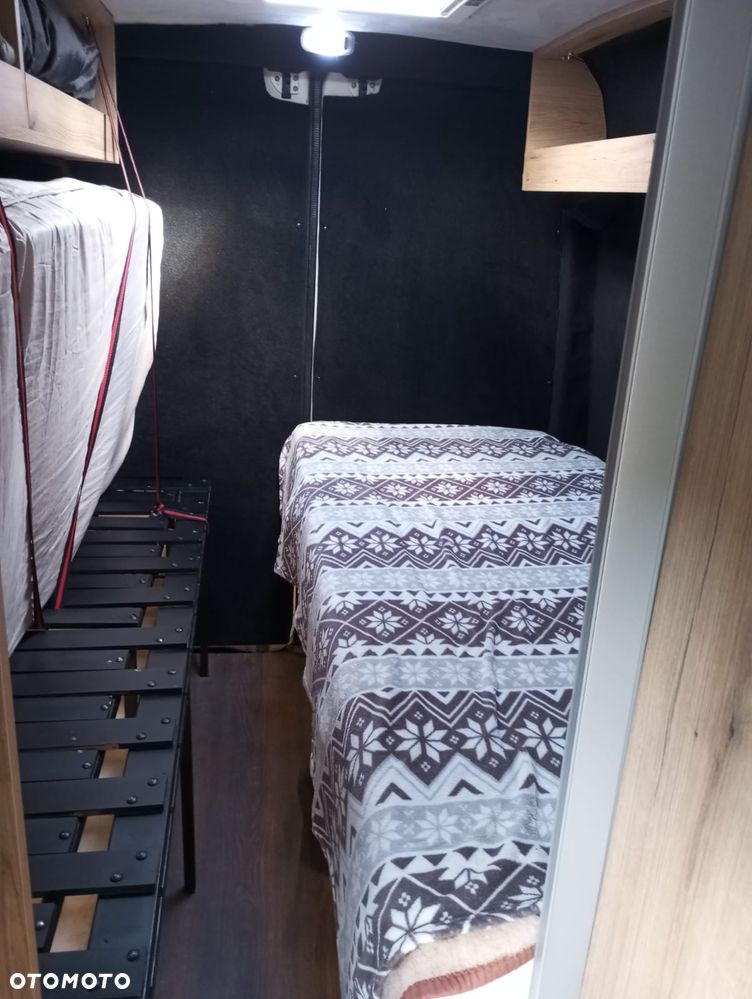 Volkswagen CRAFTER - 15