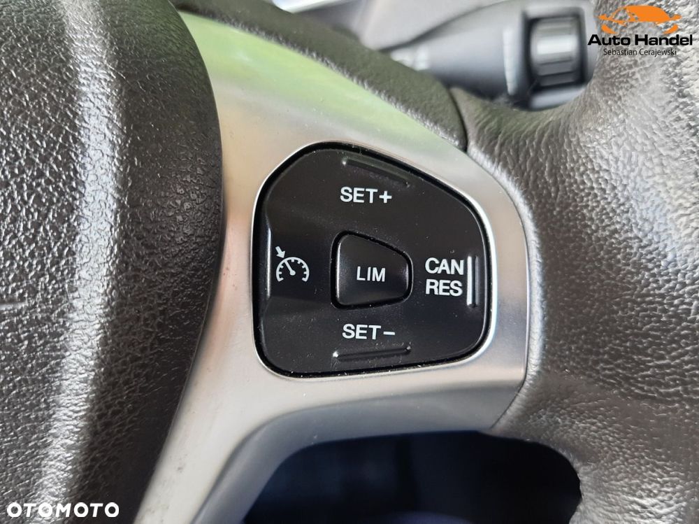 Ford Tourneo Courier - 20