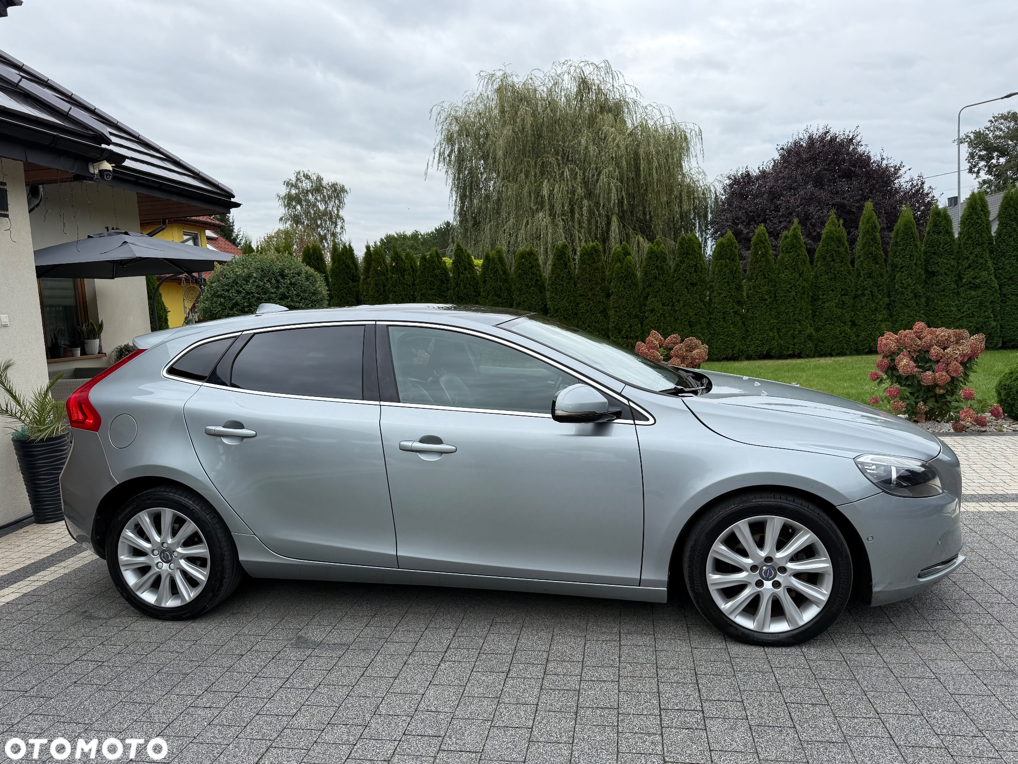 Volvo V40 D2 Summum - 9