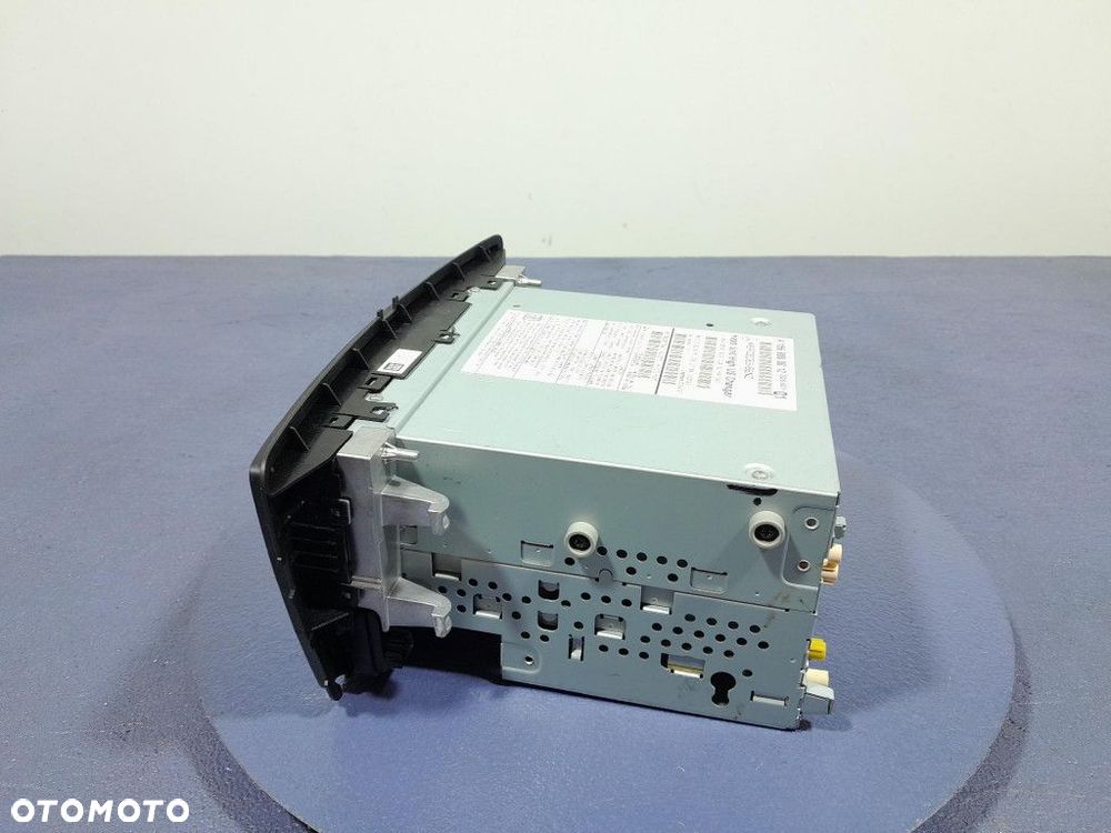 MERCEDES GL II X166 12- RADIO COMAND  A1669000012 - 9
