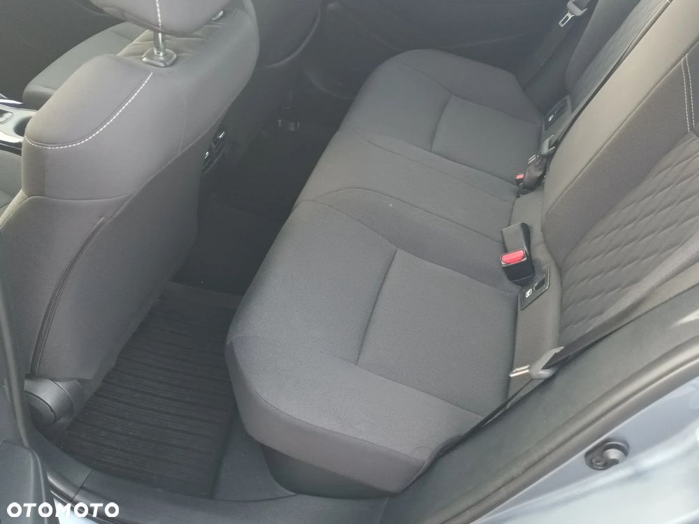 Toyota Corolla 1.8 Hybrid Comfort - 26