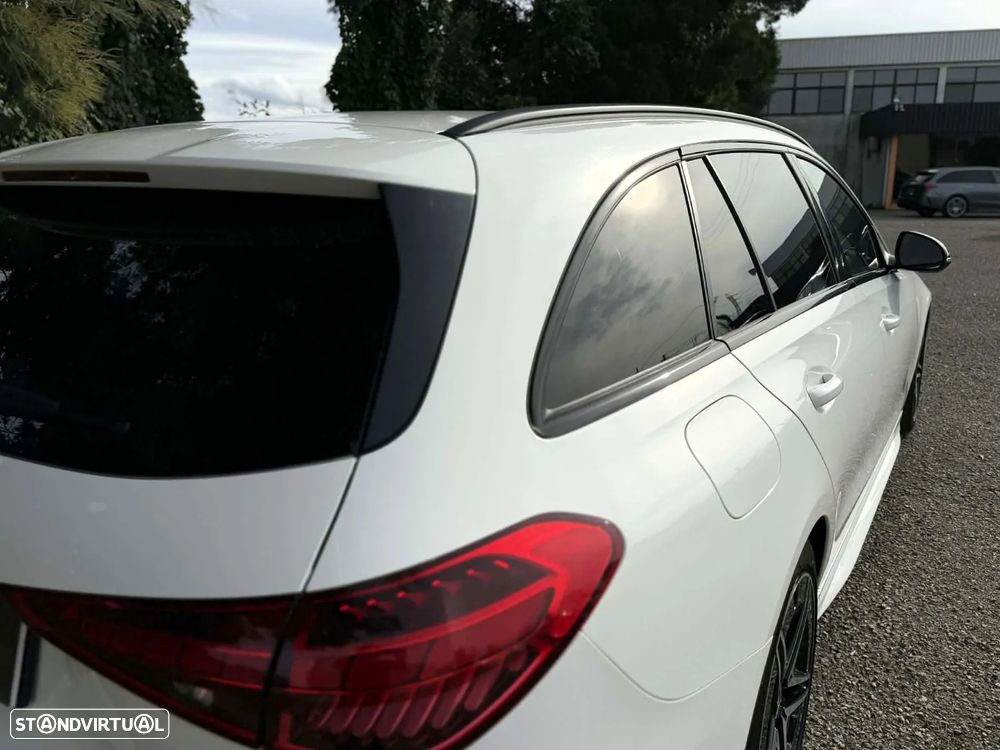Mercedes-Benz C 300 e T 9G-TRONIC AMG Line - 13