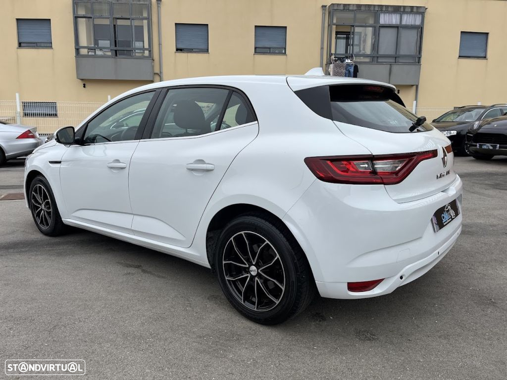 Renault Mégane 1.5 dCi Zen - 7
