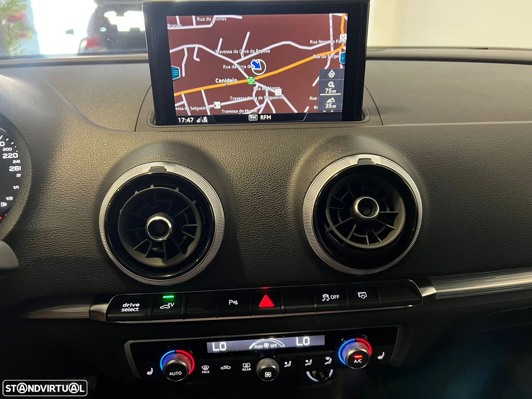 Audi A3 Sportback 1.4 TFSI e-tron S line Sport Pack - 13