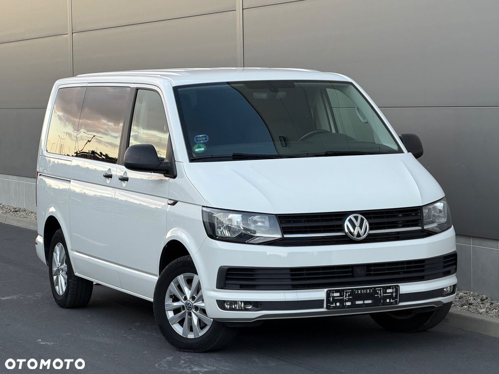 Volkswagen Multivan 2016 photo 4