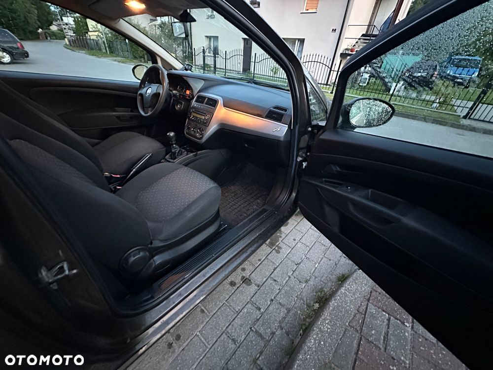 Fiat Punto - 9