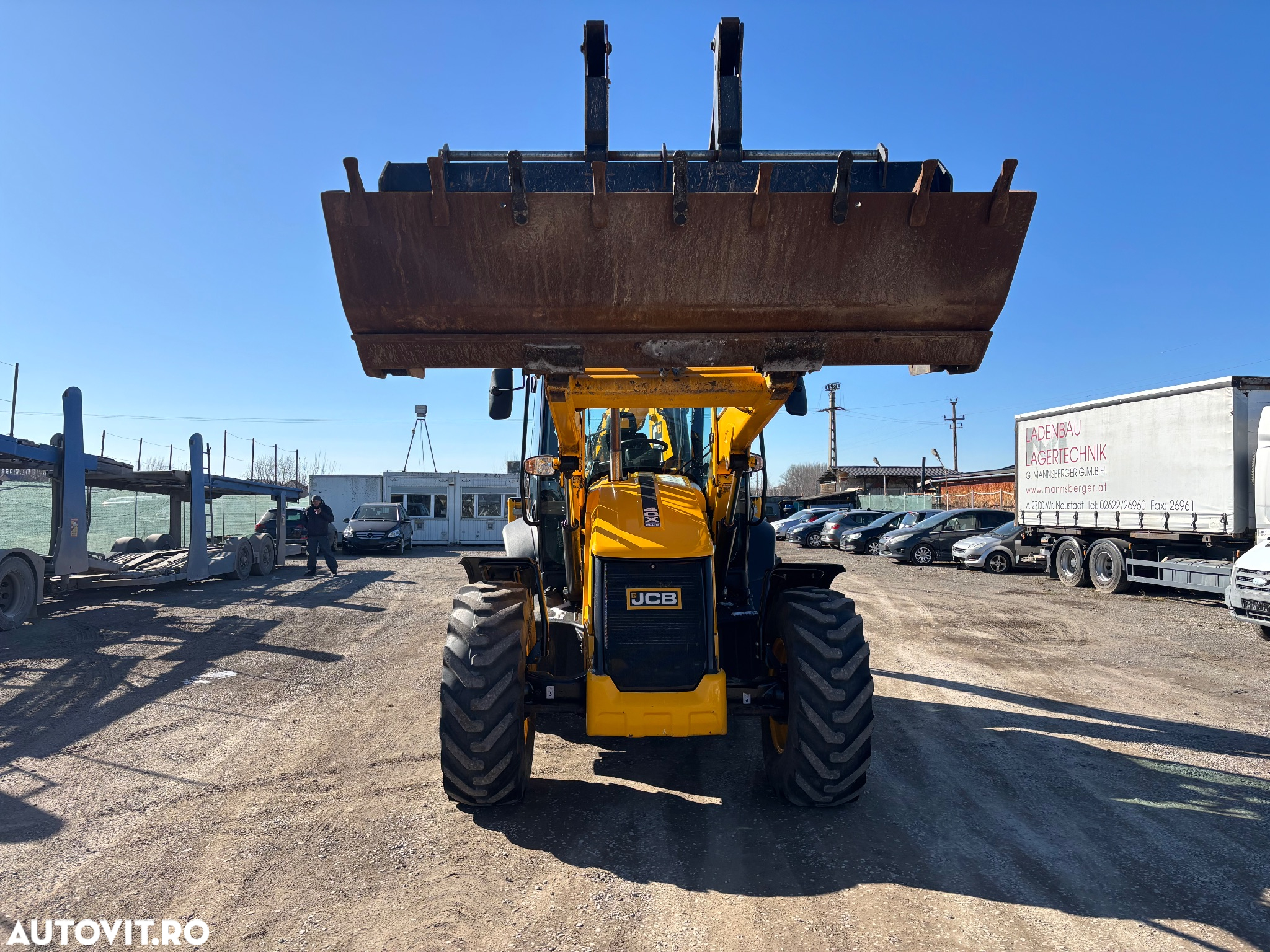 JCB 4 CX PLUS, an 2023, 1200 ore, Joystick - 10