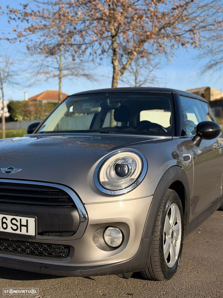 MINI 3 Portas One - 14