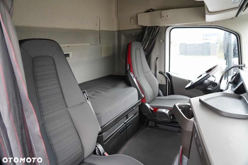 Volvo FH 460 / I-SHIFT / - 35