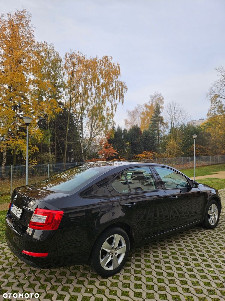 Skoda Octavia 1.6 TDI Ambition - 19