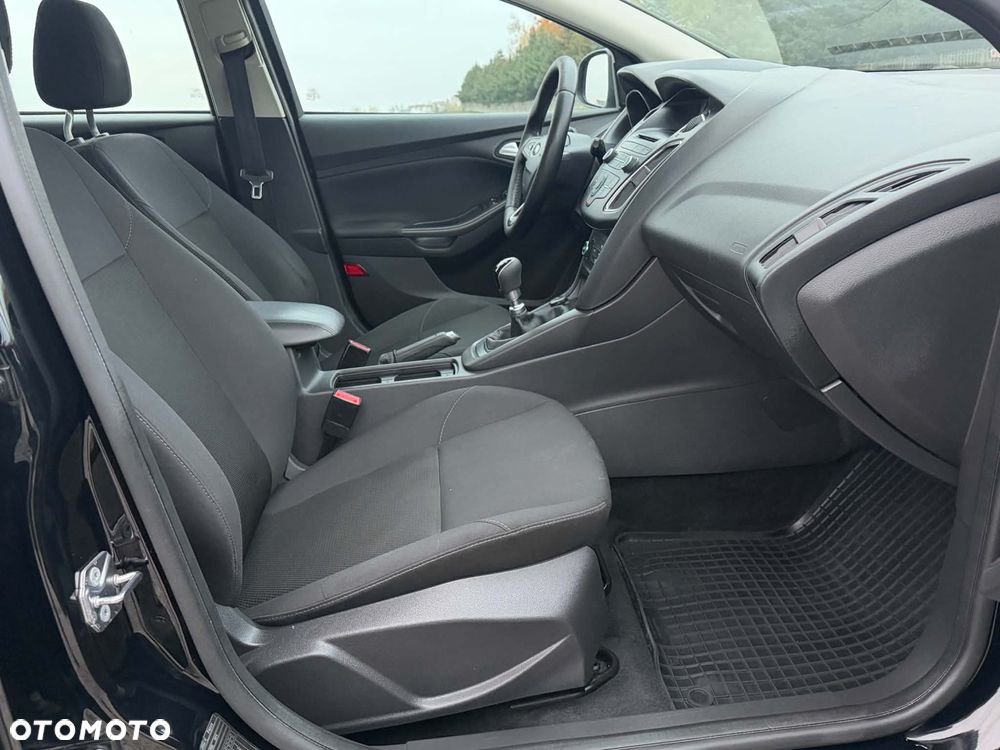 Ford Focus - 16