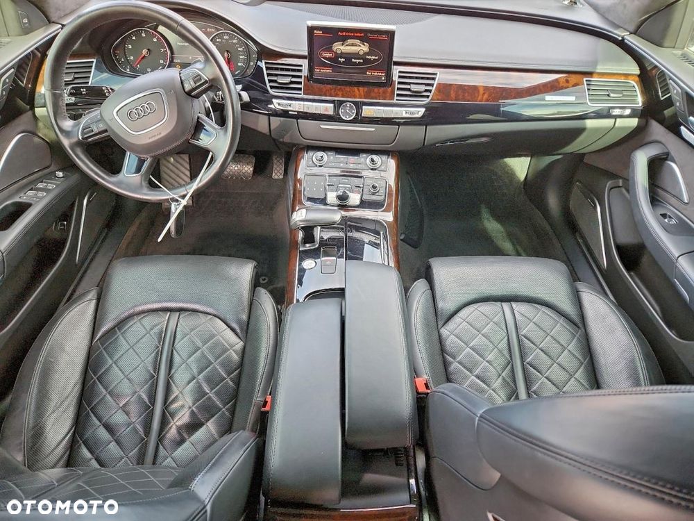 Audi A8 - 9