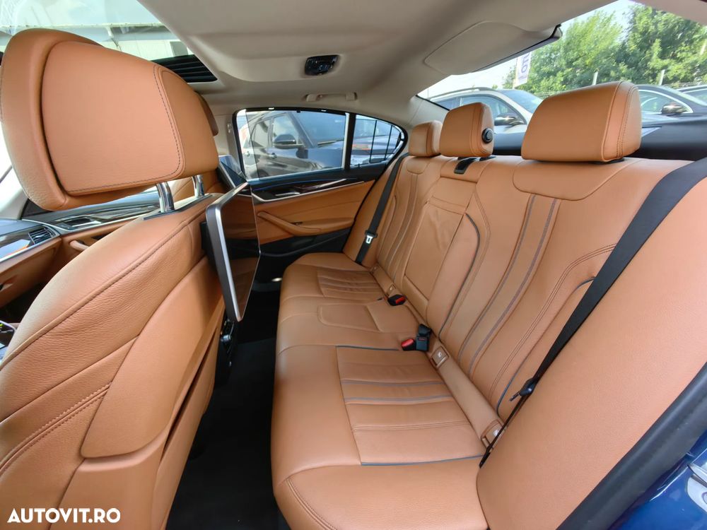 BMW Seria 5 530e Aut. Luxury Line - 17