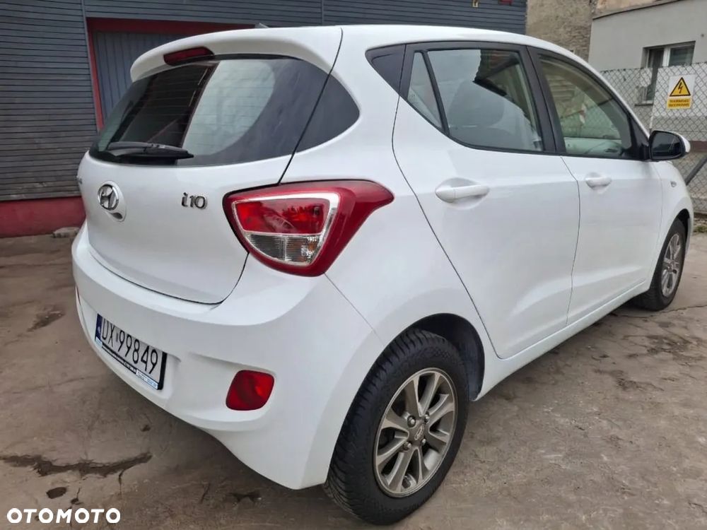 Hyundai i10 1.0 Intro Edition - 11