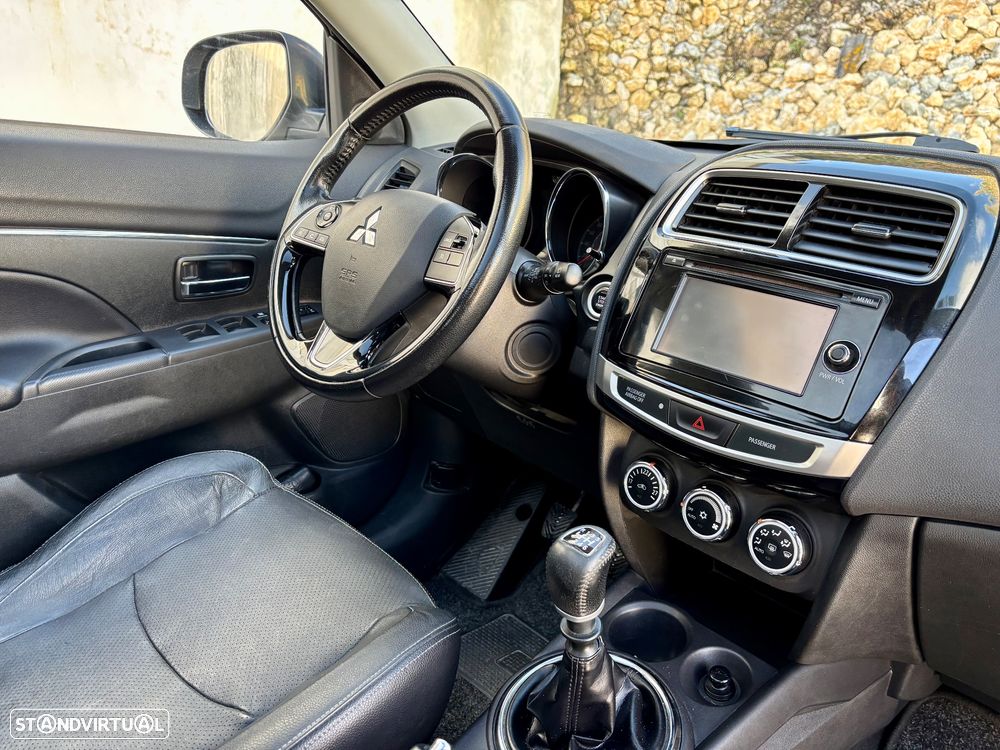 Mitsubishi ASX 1.6 DI-D Tokyo Edition - 28