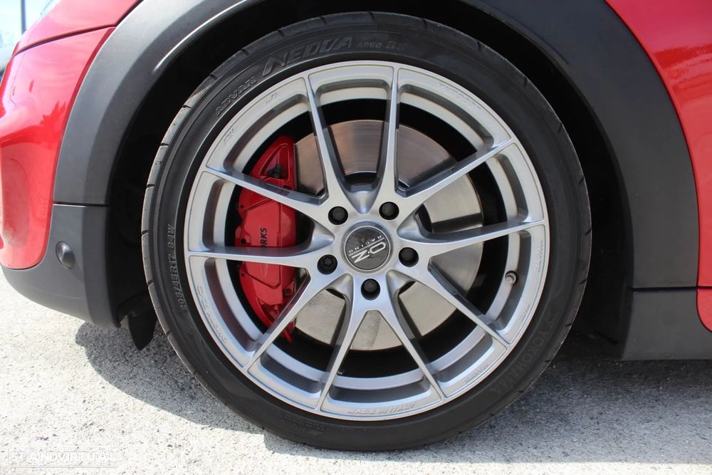 MINI 3 Portas John Cooper Works - 9