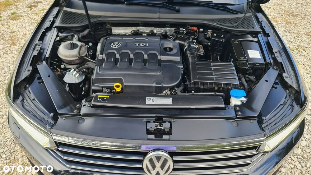 Volkswagen Passat Variant 2.0 TDI BMT Comfortline DSG - 33
