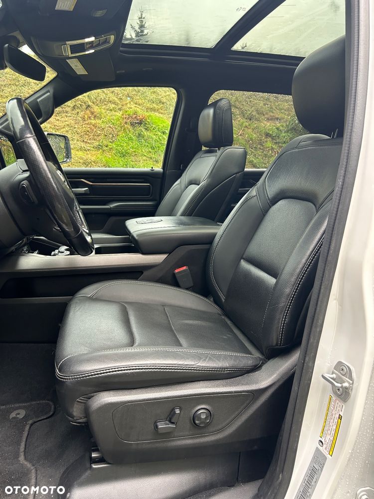 Dodge RAM 1500 5.7 4x4 - 7