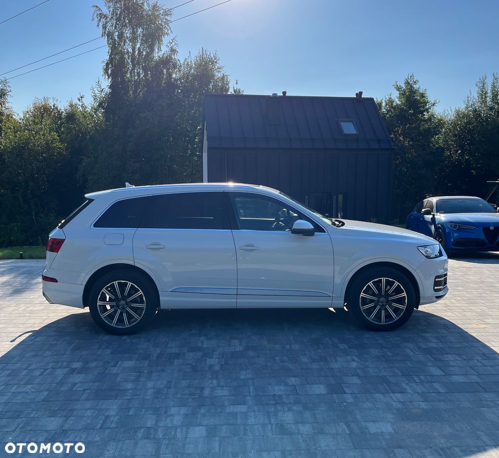 Audi Q7 - 12