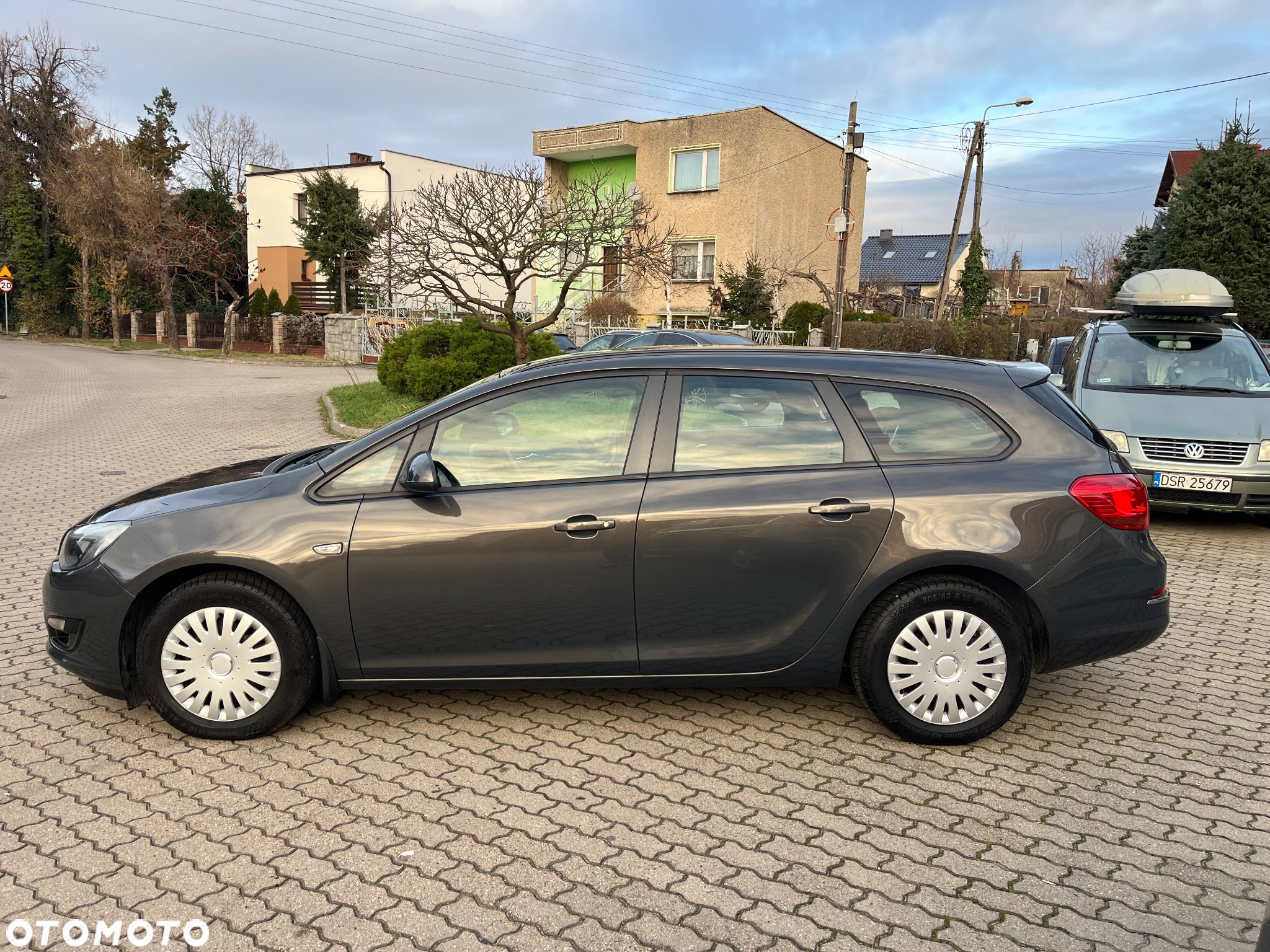 Opel Astra GTC 1.4 Turbo - 21
