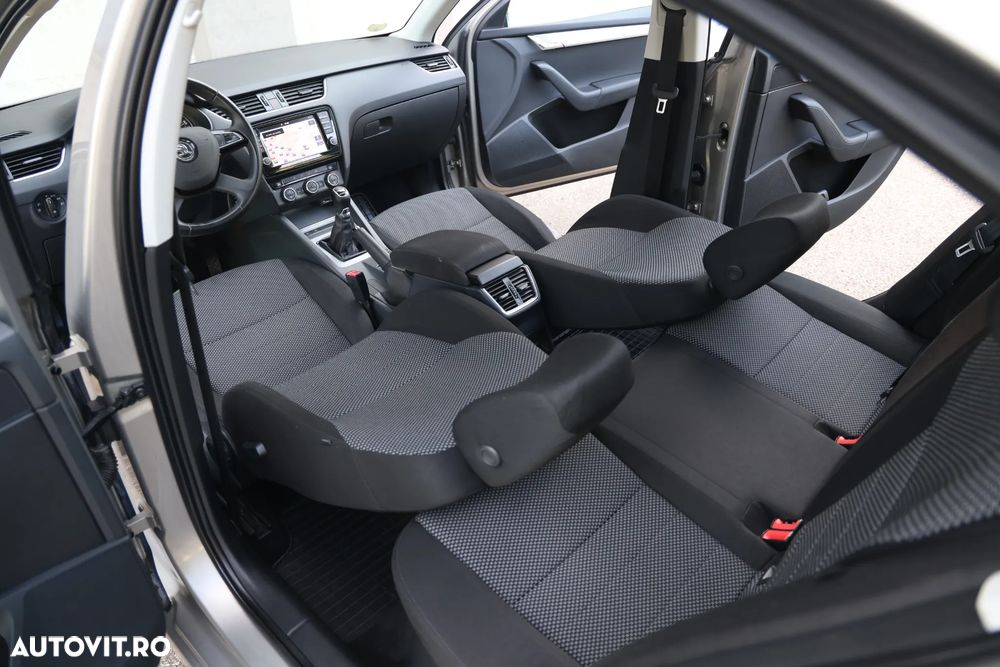 Skoda Octavia 1.6 TDI Active - 7