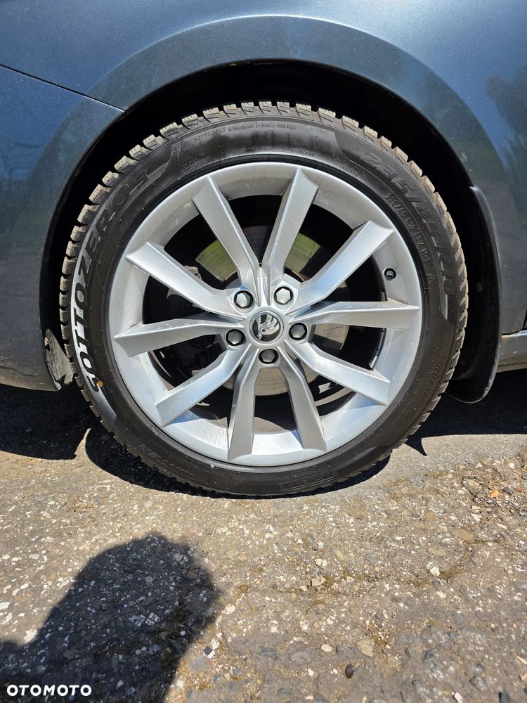 Skoda Superb 2.0 TDI Active - 12