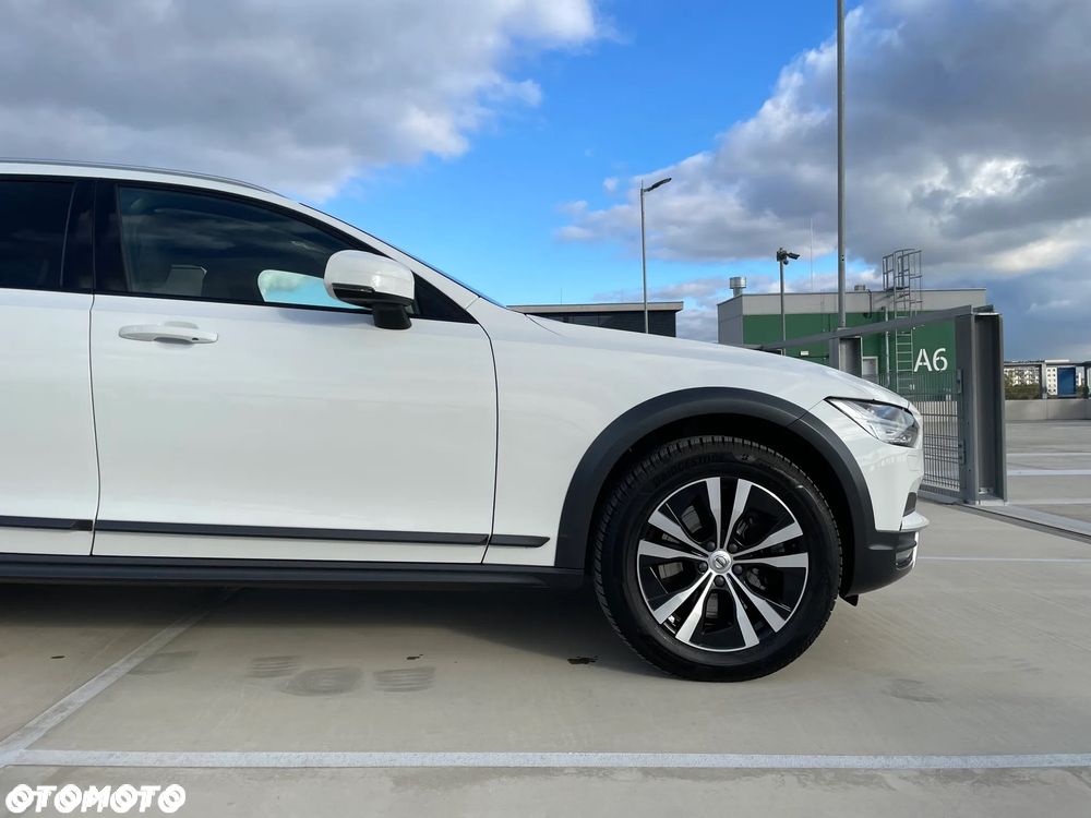 Volvo V90 Cross Country T5 AWD Pro - 15