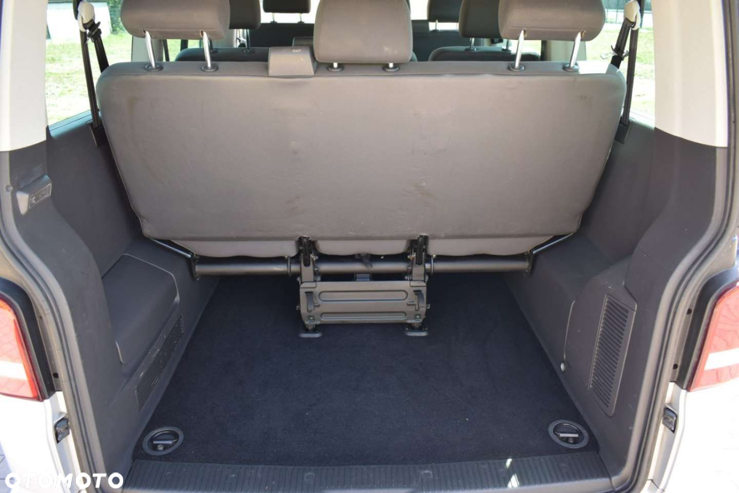 Volkswagen Transporter - 13