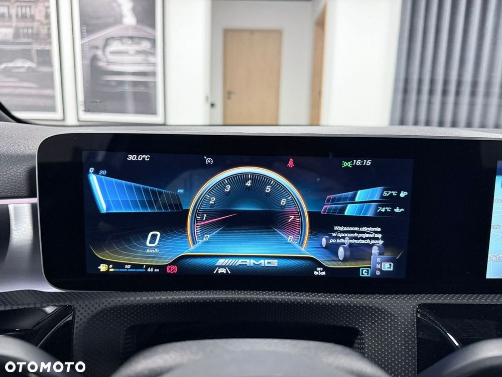 Mercedes-Benz Klasa A AMG 35 4Matic AMG Speedshift DCT 8G AMG Line Advanced Plus - 23