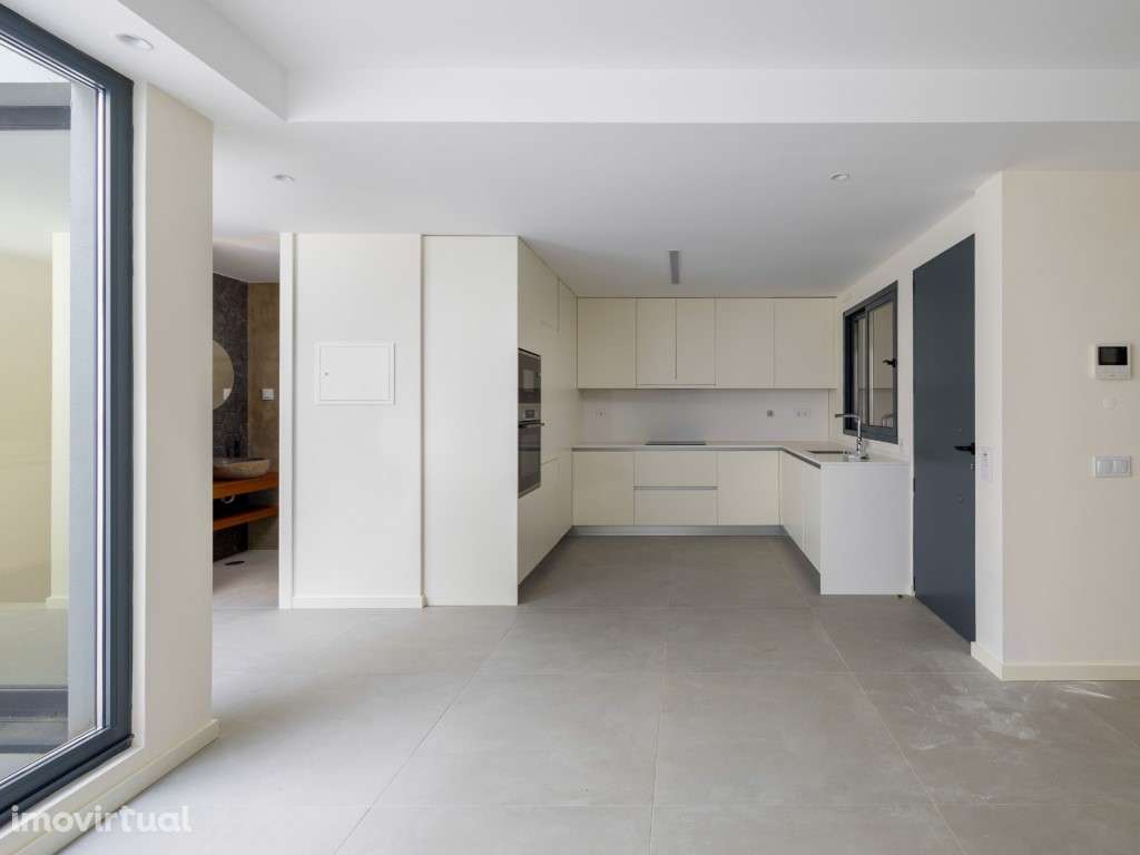 VILAMOURA - Moradia nova T2+1 próxima do GOLFE - Grande imagem: 4/28