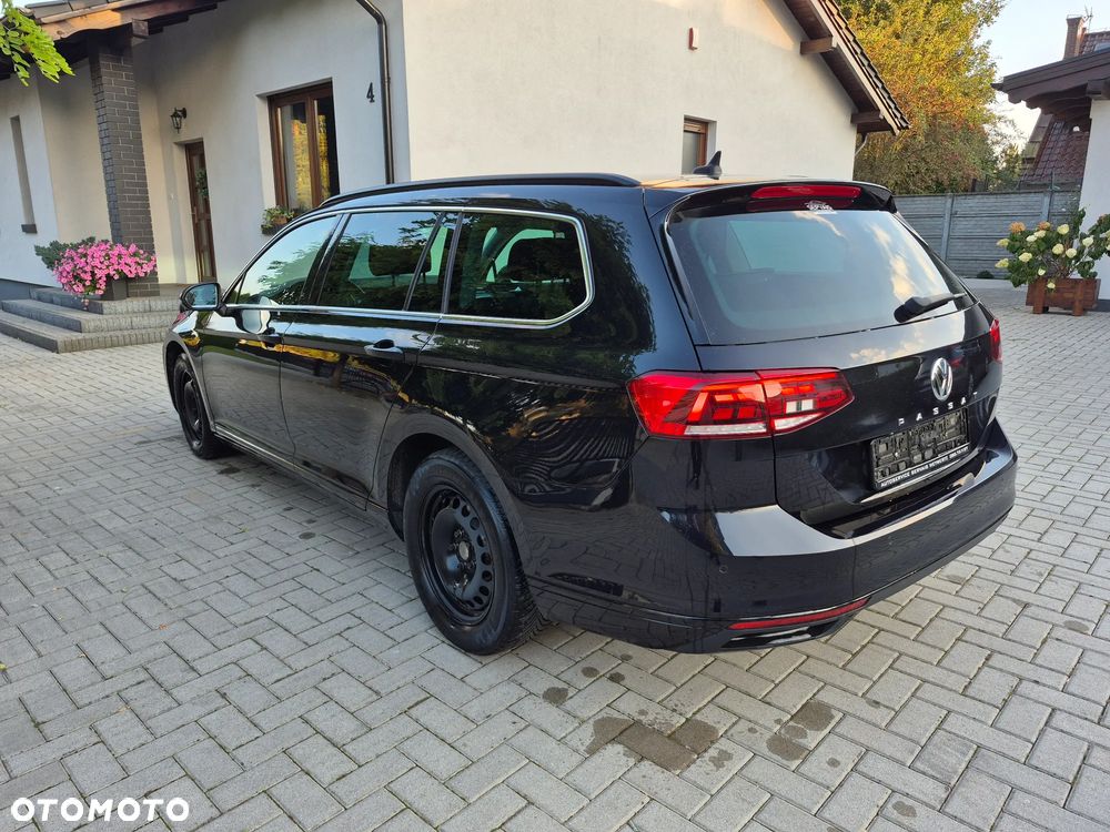 Volkswagen Passat - 6