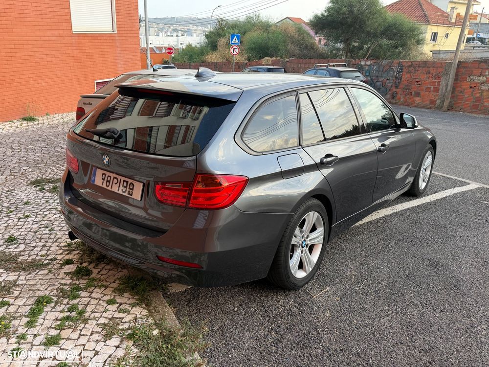 BMW 320 d Line Sport - 4