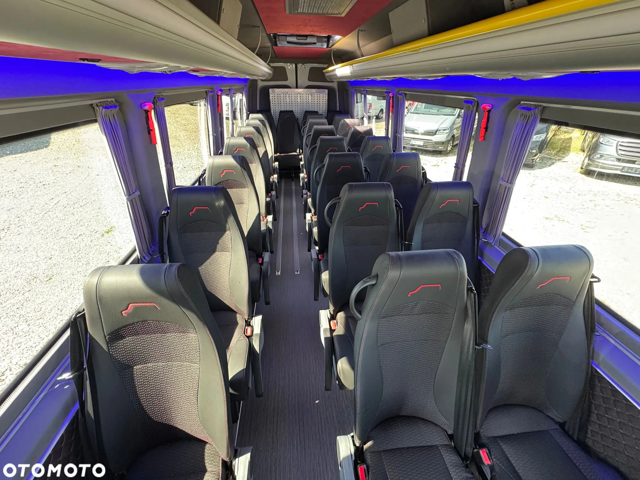 Mercedes-Benz Sprinter 519 - 14